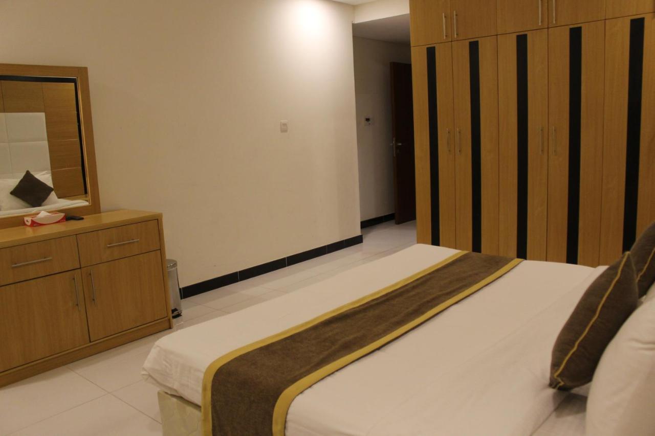 Asian Tower Al Ghurayfah Bagian luar foto