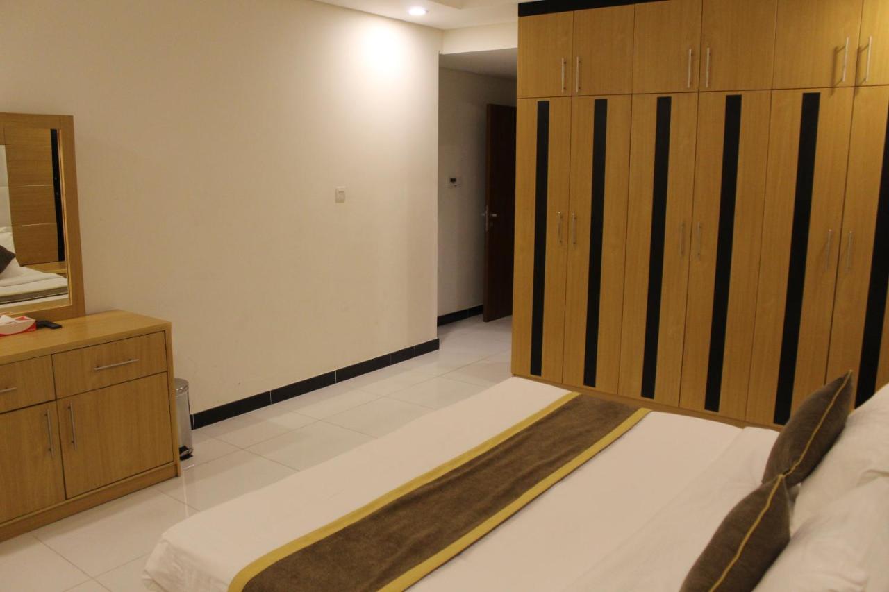 Asian Tower Al Ghurayfah Bagian luar foto