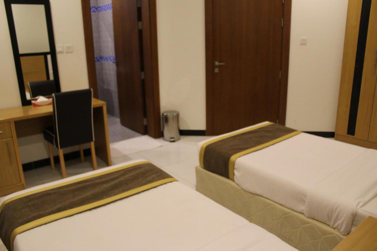 Asian Tower Al Ghurayfah Bagian luar foto