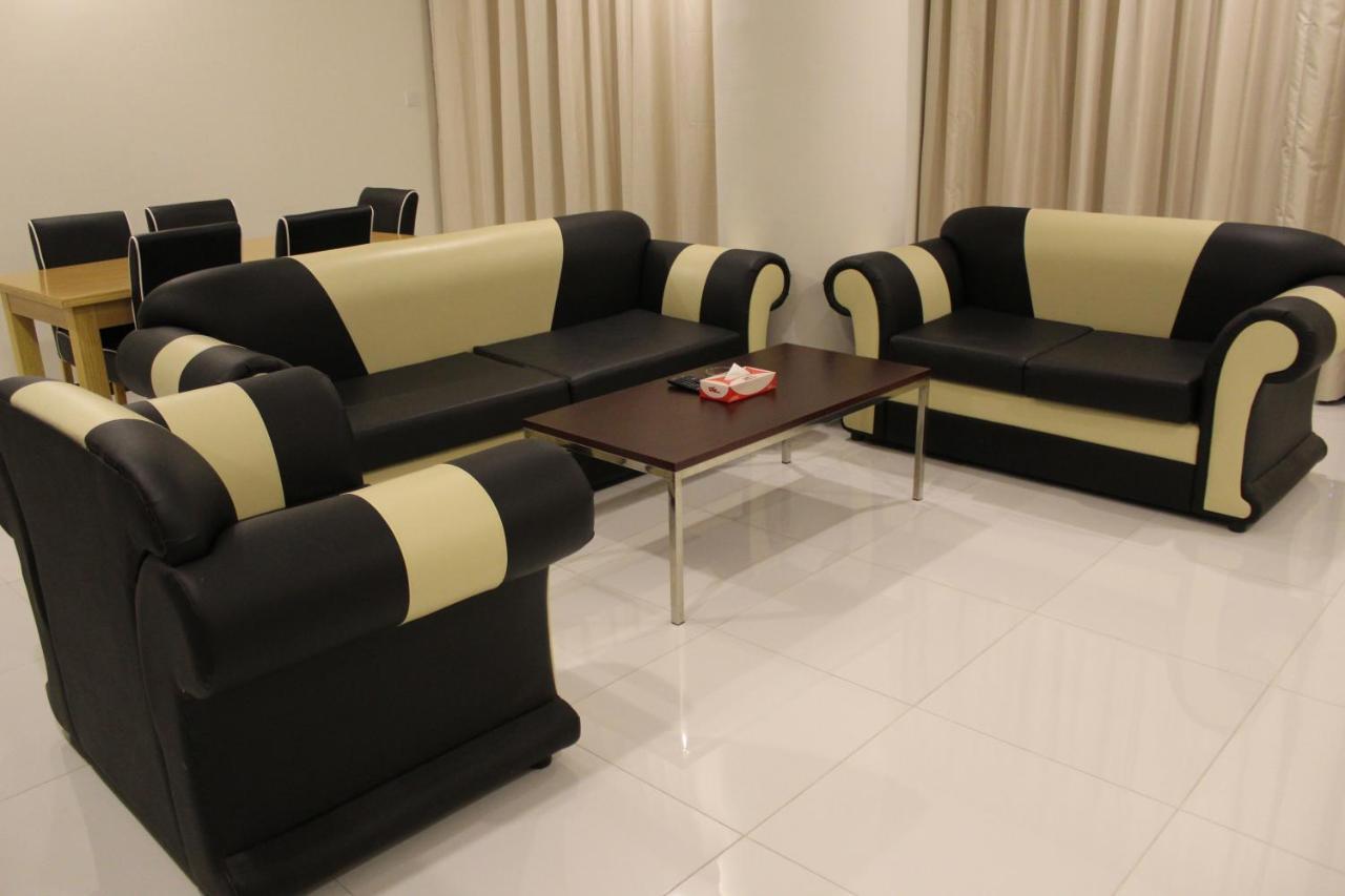 Asian Tower Al Ghurayfah Bagian luar foto