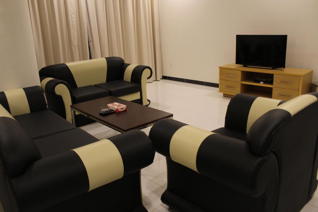 Asian Tower Al Ghurayfah Bagian luar foto